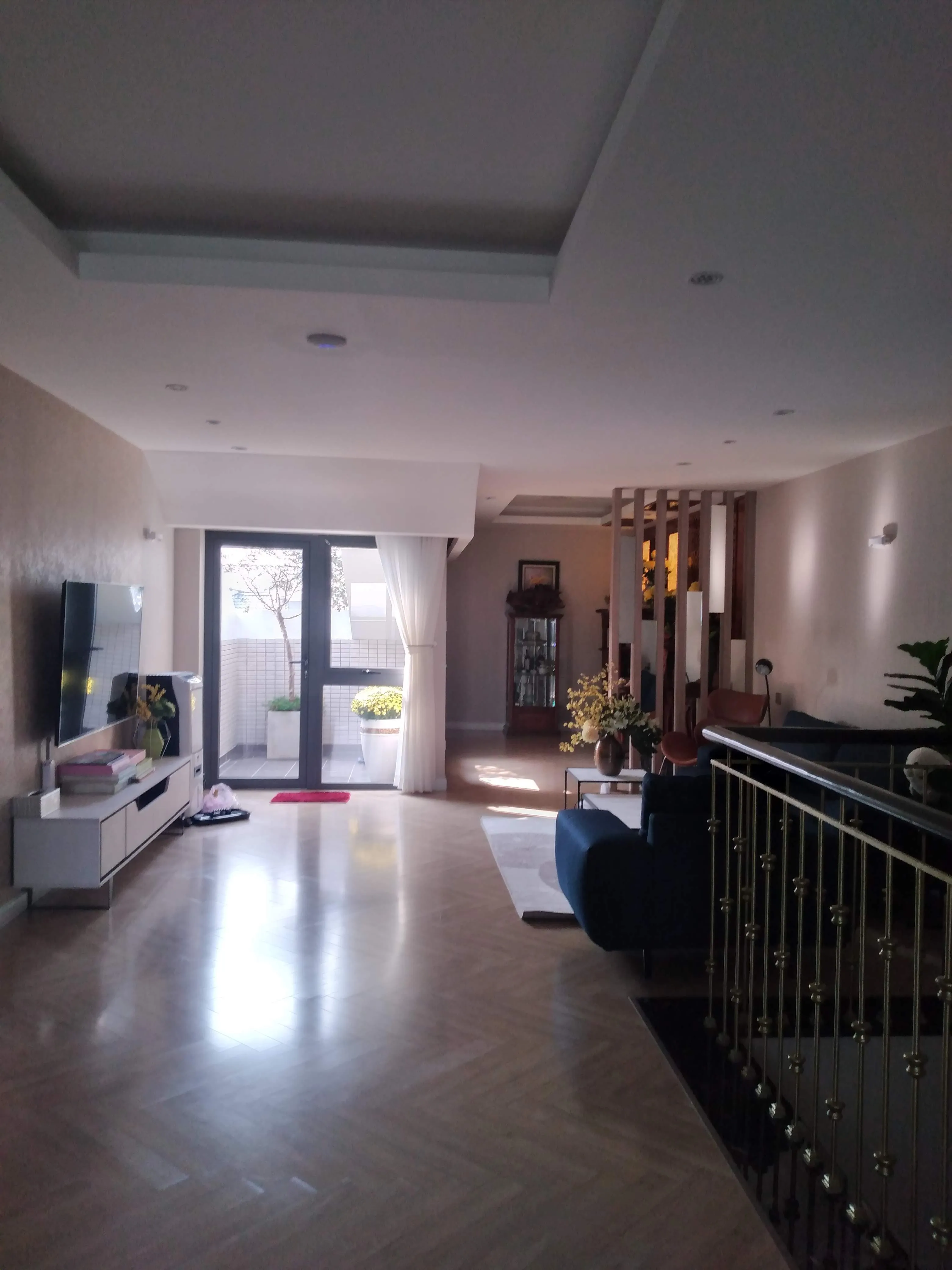 Thi công hoàn thiện nhà liền kề