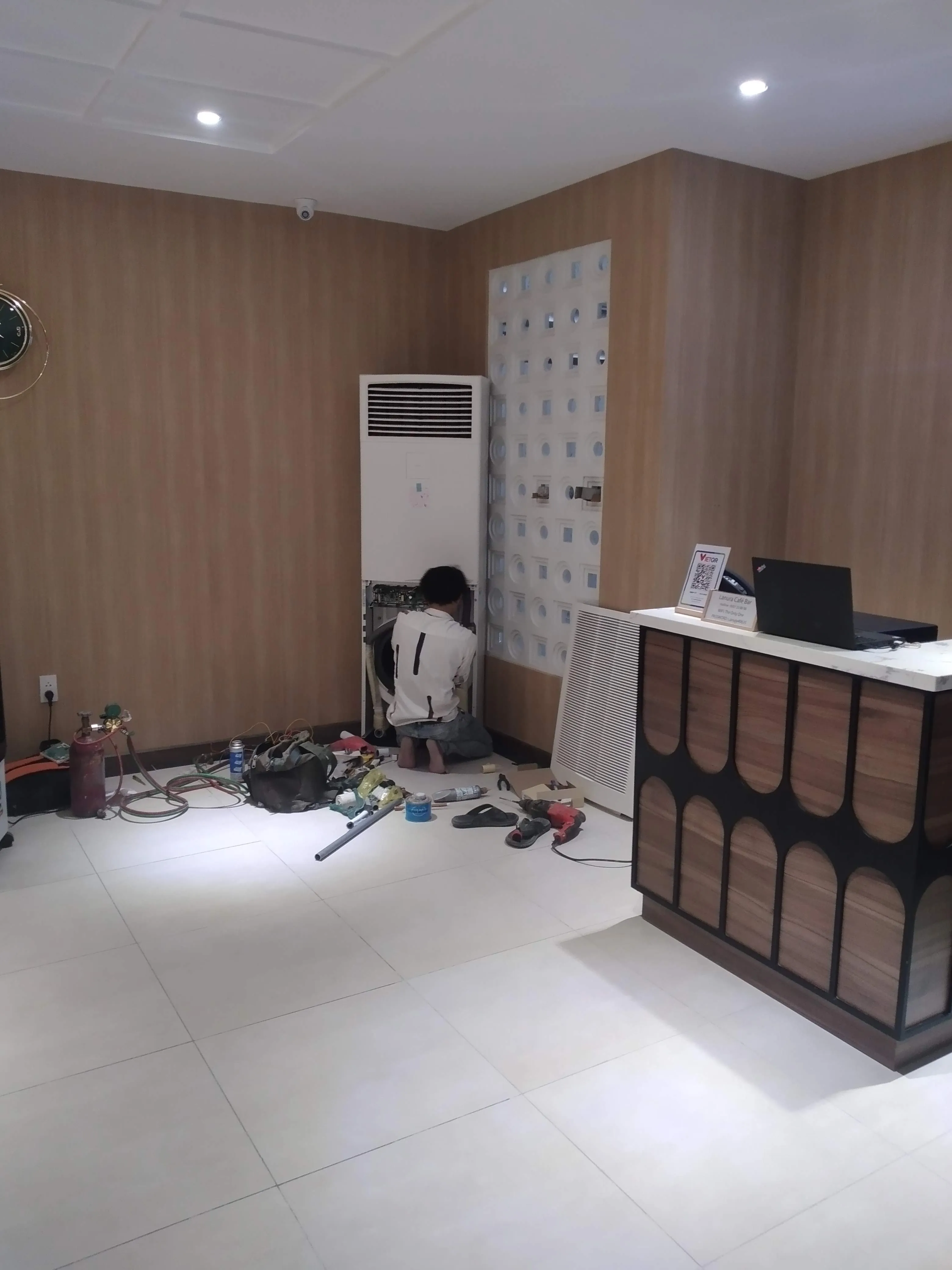 Thi công hoàn thiện Khách sạn