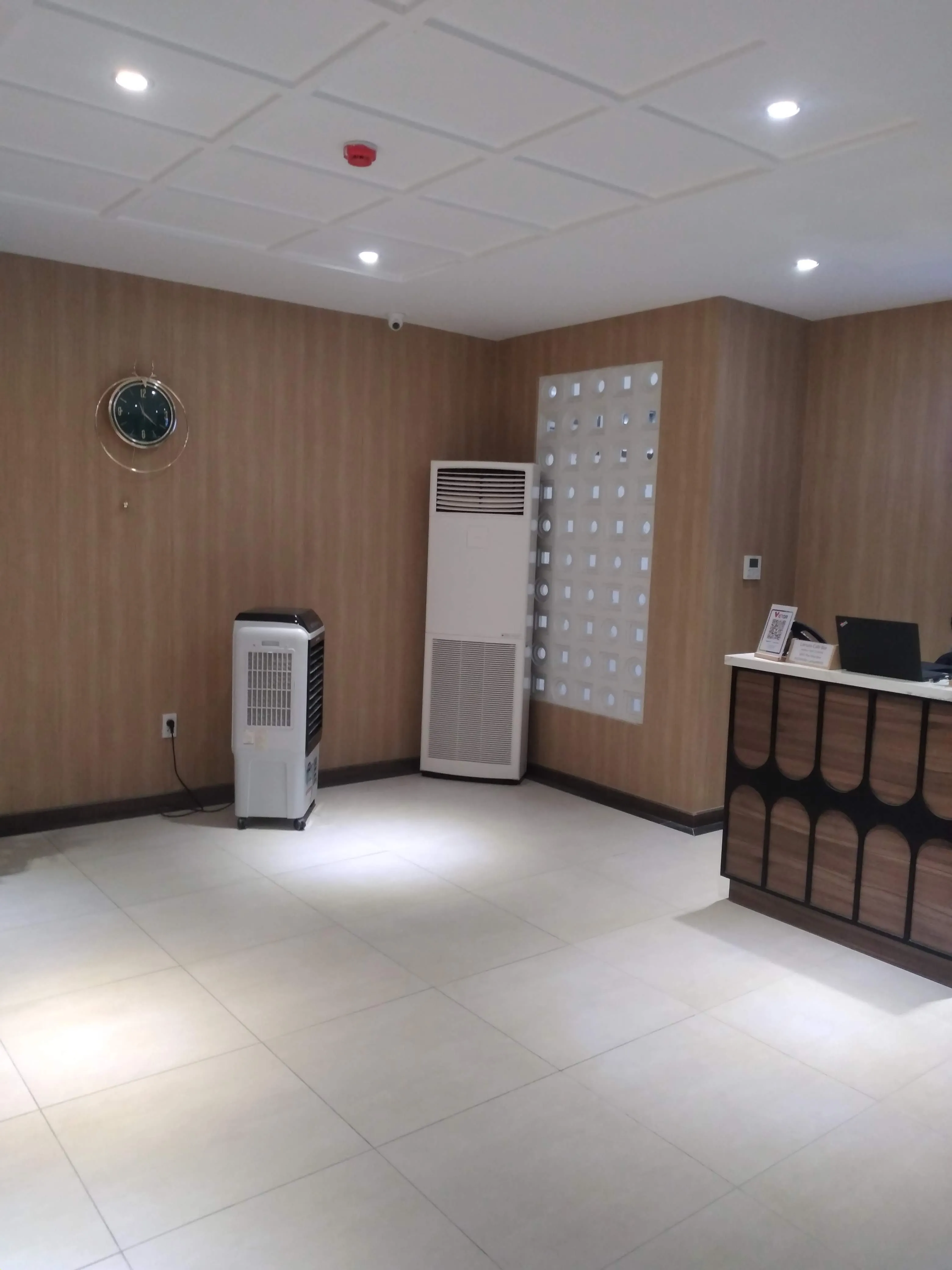 Thi công hoàn thiện Khách sạn