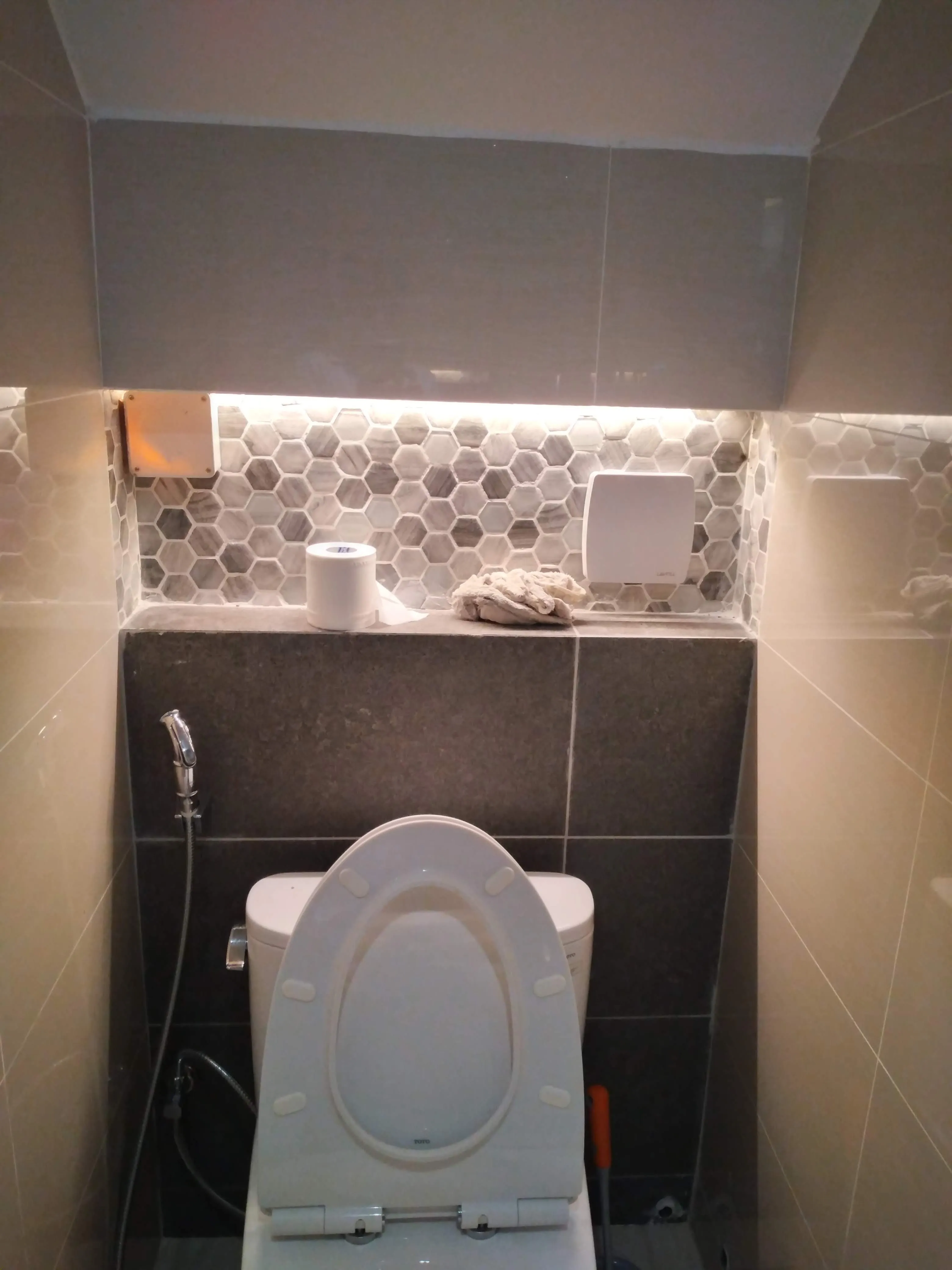 Thi công hoàn thiện nhà liền kề