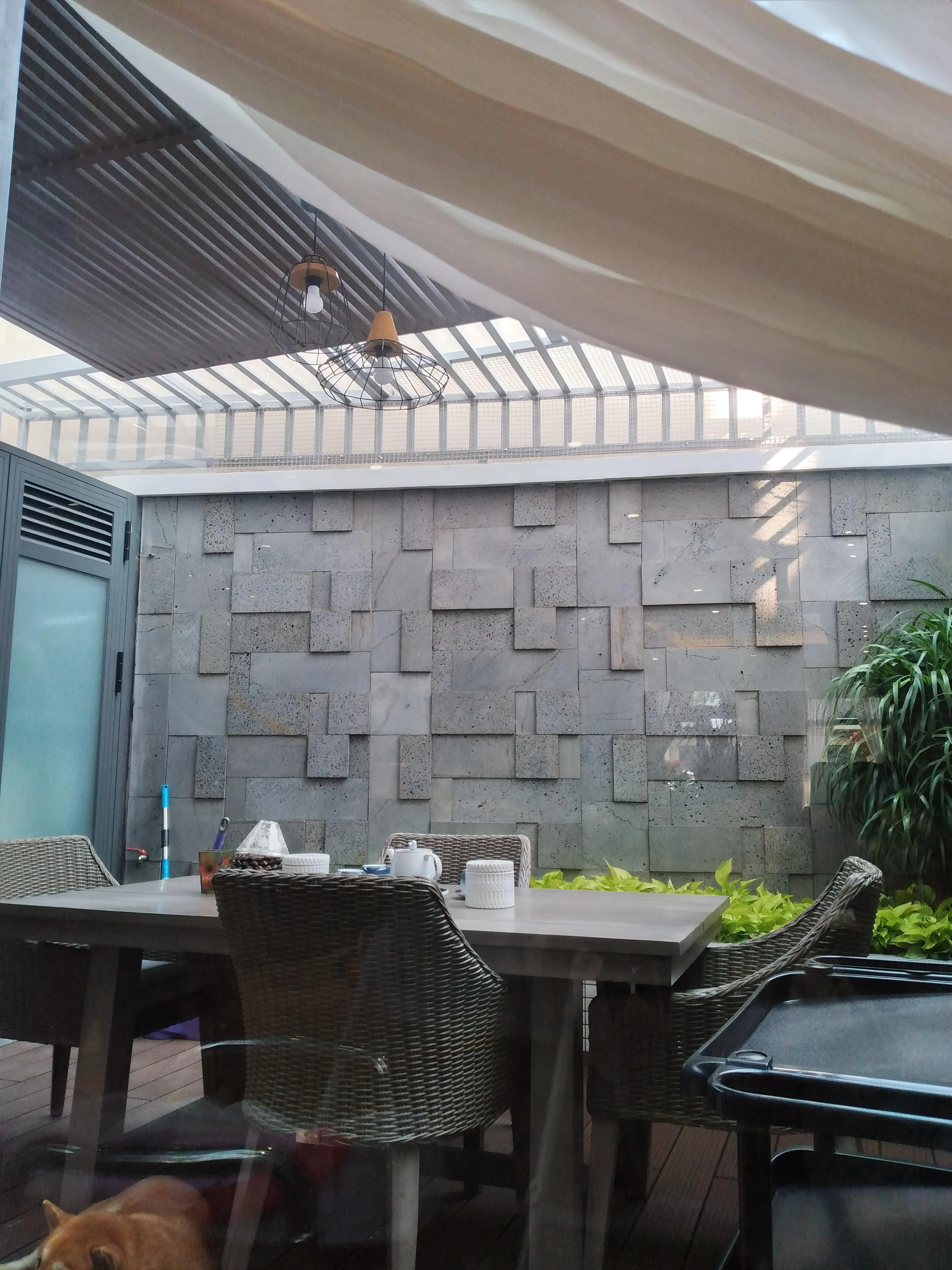 Thi công hoàn thiện nhà liền kề