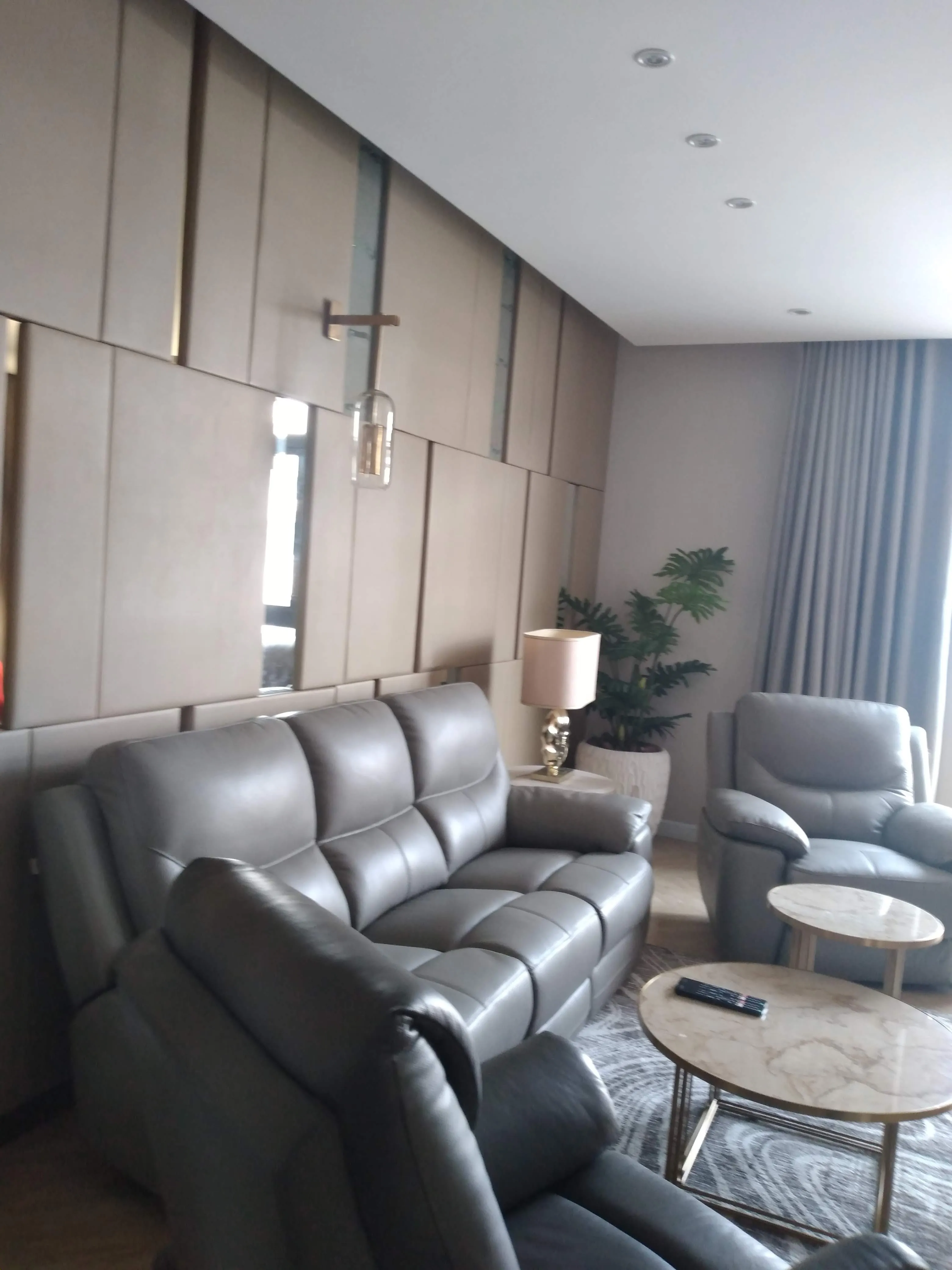 Thi công hoàn thiện nhà liền kề